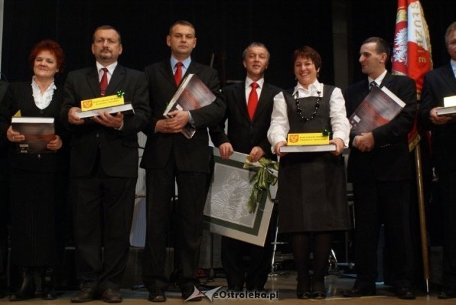 Miejskie Obchody Dnia Niepodległości (11.11.2010) - zdjęcie #92 - eOstroleka.pl