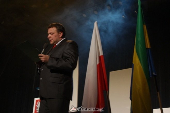 Miejskie Obchody Dnia Niepodległości (11.11.2010) - zdjęcie #87 - eOstroleka.pl