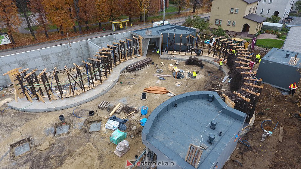 Budowa tężni w Rzekuniu [30.10.2020] - zdjęcie #8 - eOstroleka.pl