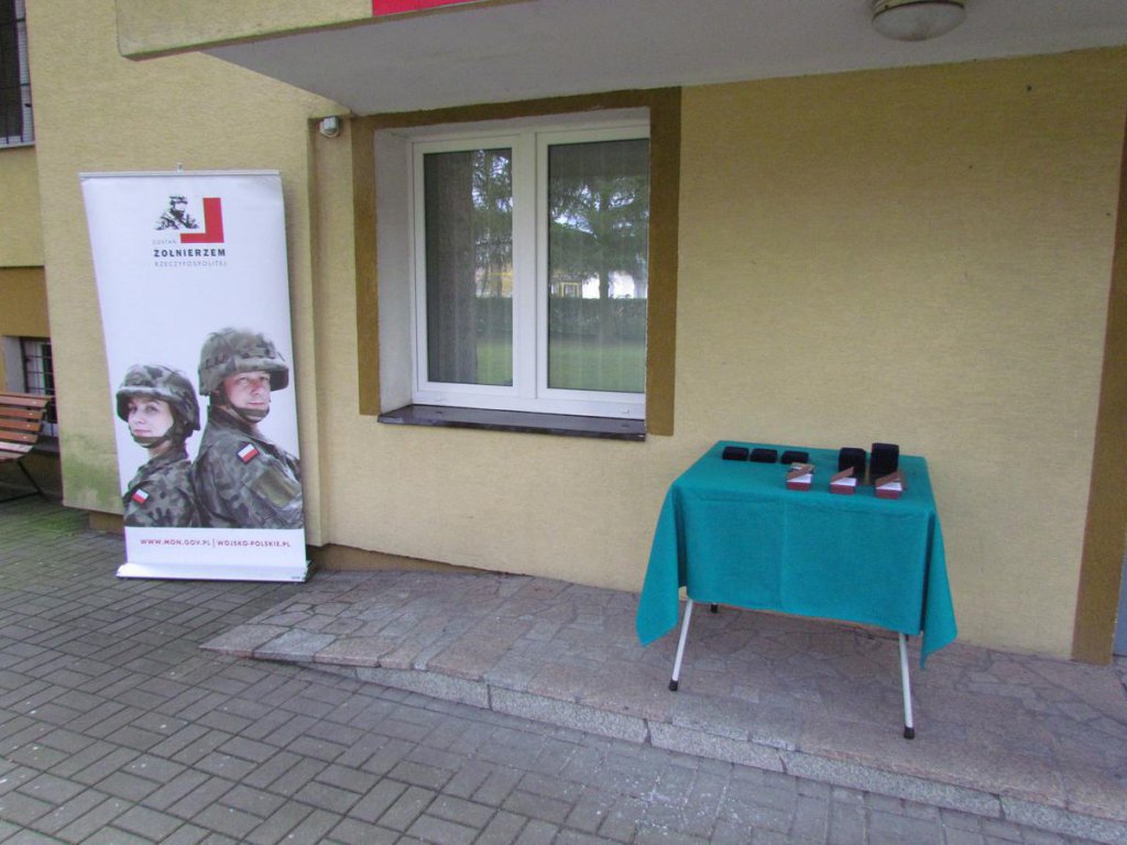 Żołnierska pamięć i Święto Niepodległości w Wojskowej Komendzie Uzupełnień w Ostrołęce [12.11.2020] - zdjęcie #11 - eOstroleka.pl