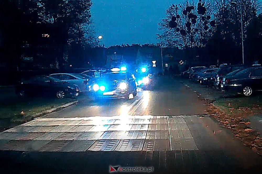 Policyjny pościg za niebezpiecznym kierowcą. Był pijany i miał opaskę śledzącą każdy jego ruch [13.11.2020] - zdjęcie #4 - eOstroleka.pl