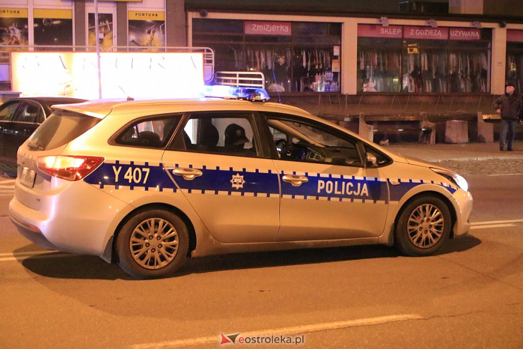 Wypadek w centrum Ostrołęki. Utrudnienia w rejonie dworca autobusowego [14.11.2020] - zdjęcie #12 - eOstroleka.pl