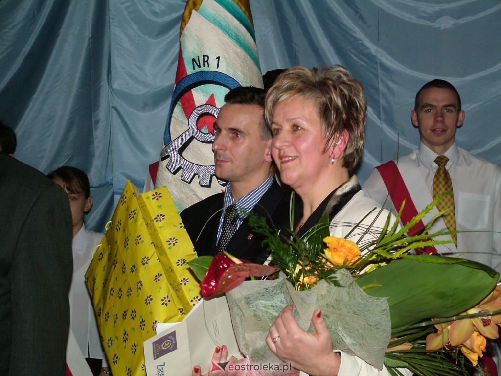 Nadanie imienia Gimnazjum nr 1 - 2004 rok - zdjęcie #26 - eOstroleka.pl