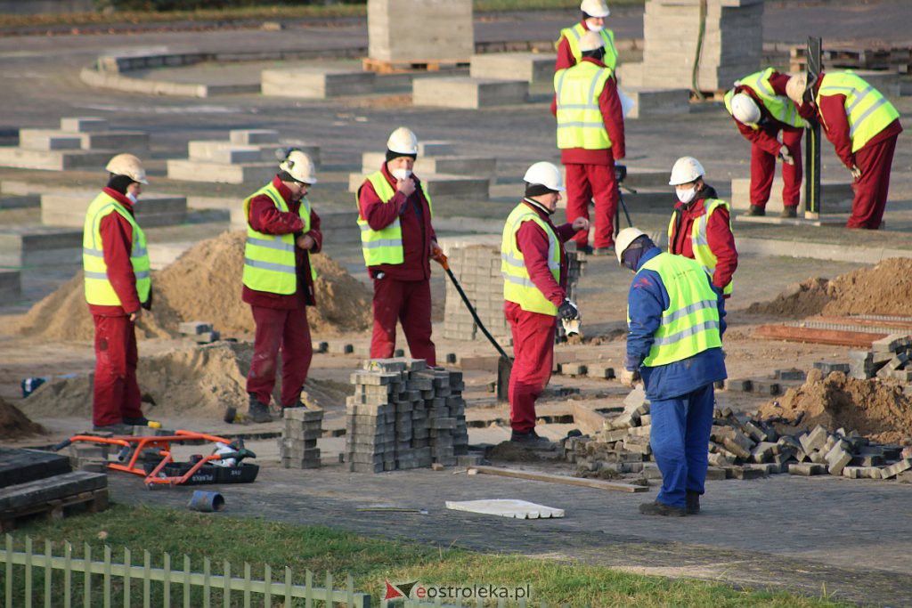 Raport z budowy szpitala tymczasowego w Ostrołęce [19.11.2020] - zdjęcie #9 - eOstroleka.pl