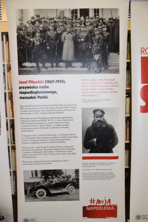 „Ojcowie Niepodległości” – patriotyczna wystawa w bibliotece w Kadzidle [19.11.2020] - zdjęcie #25 - eOstroleka.pl