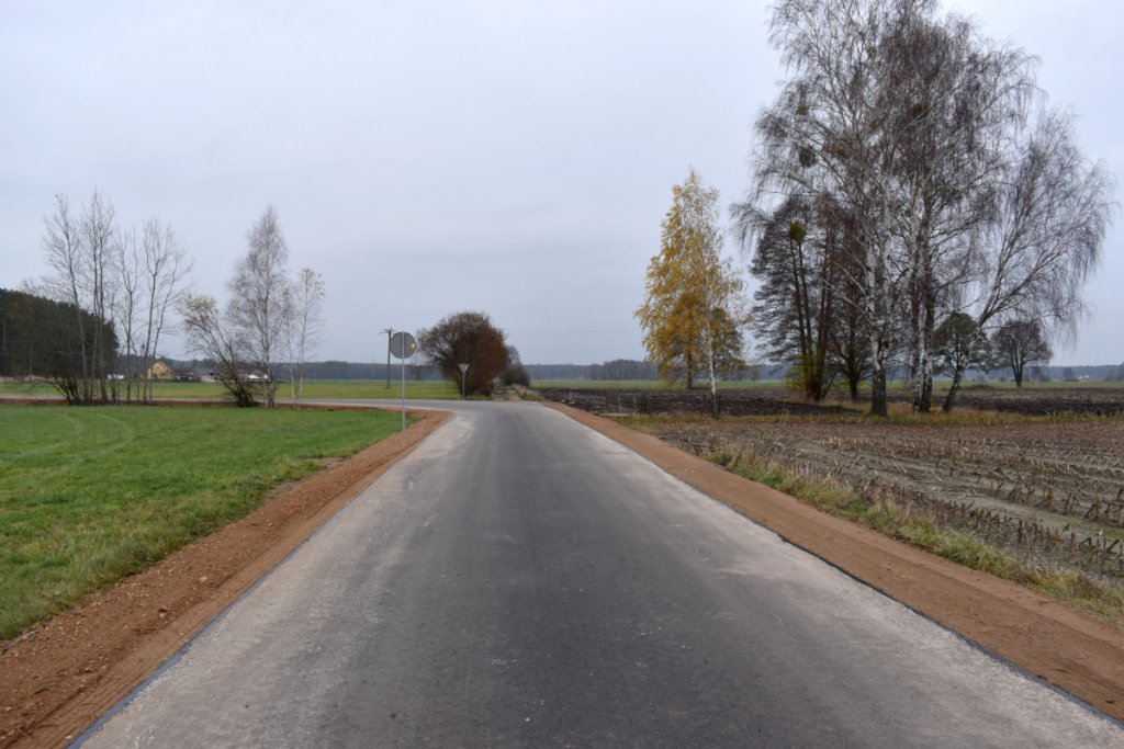 Rozbudowa drogi gminnej Łyse-Kolonia Worek [18.11.2020] - zdjęcie #6 - eOstroleka.pl