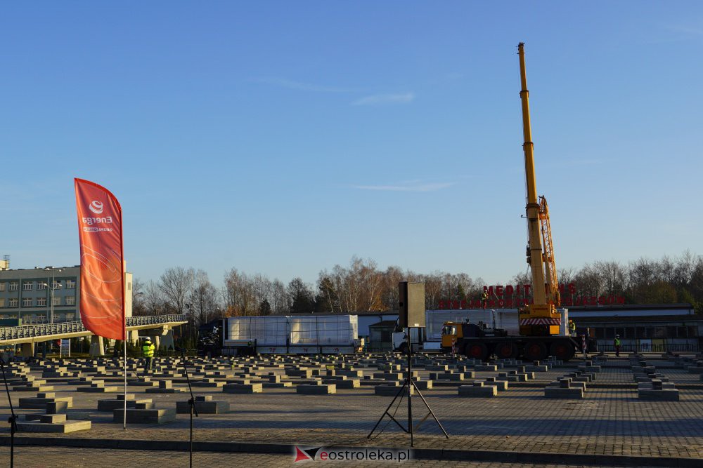 Budowa szpitala tymczasowego w Ostrołęce [25.11.2020] - zdjęcie #84 - eOstroleka.pl