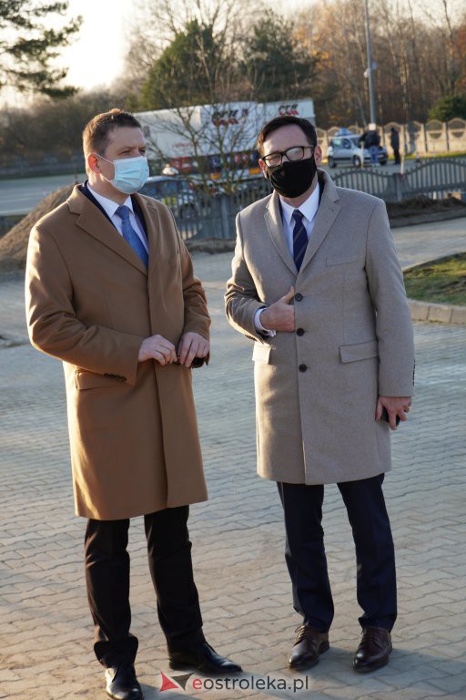 Budowa szpitala tymczasowego w Ostrołęce [25.11.2020] - zdjęcie #81 - eOstroleka.pl