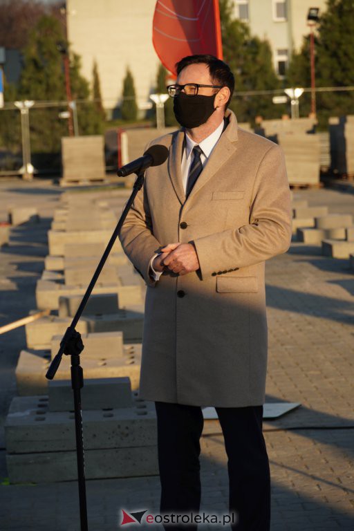 Budowa szpitala tymczasowego w Ostrołęce [25.11.2020] - zdjęcie #78 - eOstroleka.pl