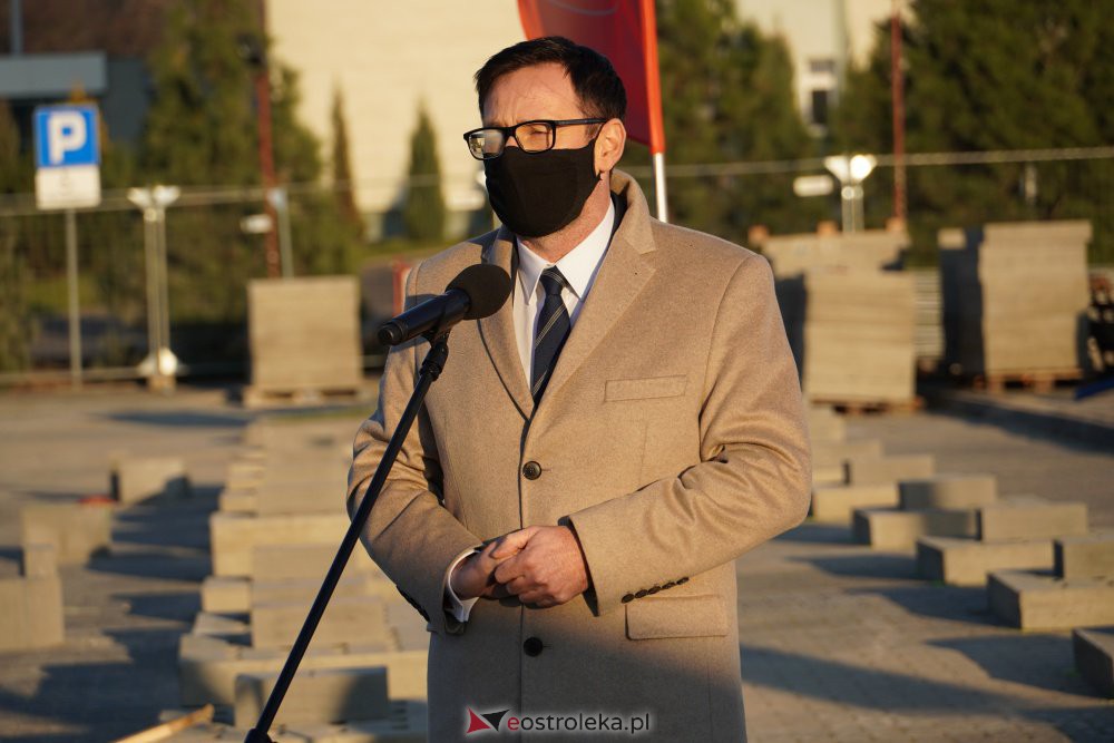 Budowa szpitala tymczasowego w Ostrołęce [25.11.2020] - zdjęcie #77 - eOstroleka.pl