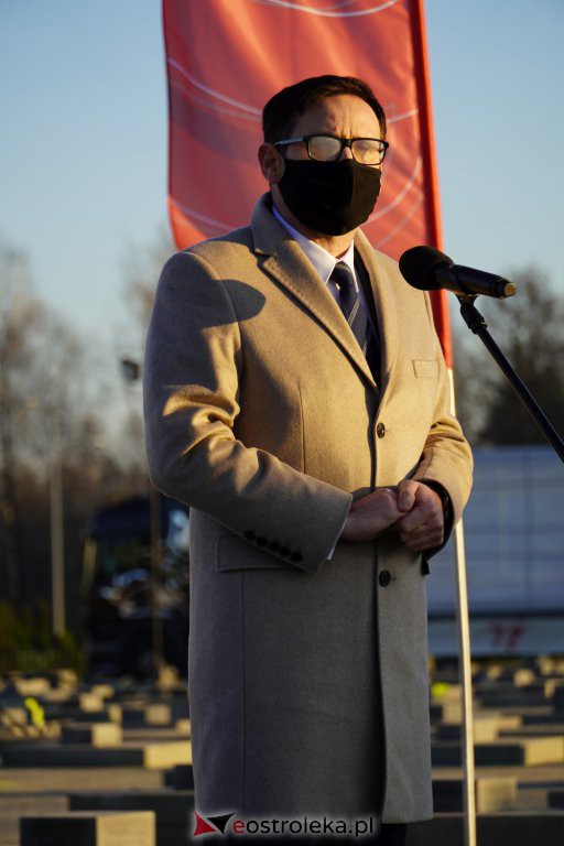 Budowa szpitala tymczasowego w Ostrołęce [25.11.2020] - zdjęcie #70 - eOstroleka.pl