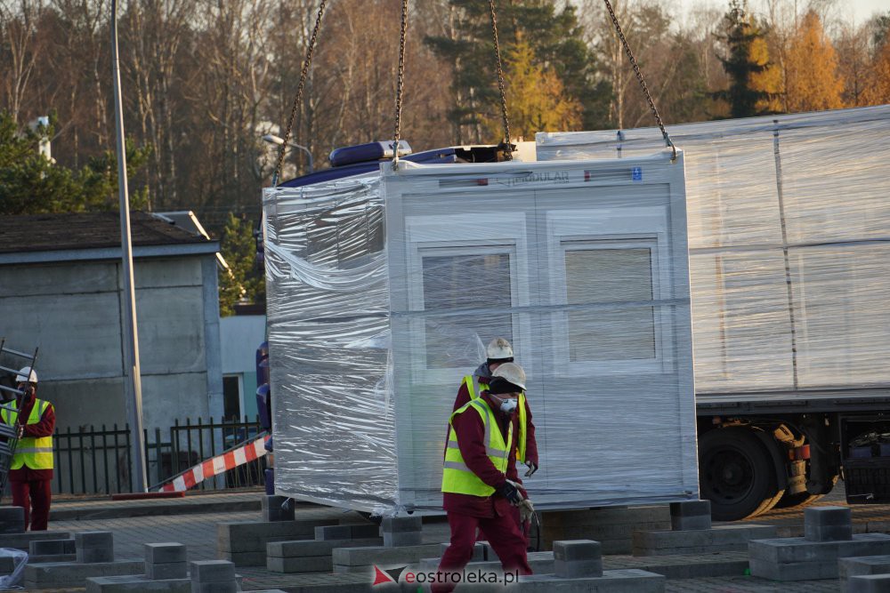 Budowa szpitala tymczasowego w Ostrołęce [25.11.2020] - zdjęcie #52 - eOstroleka.pl