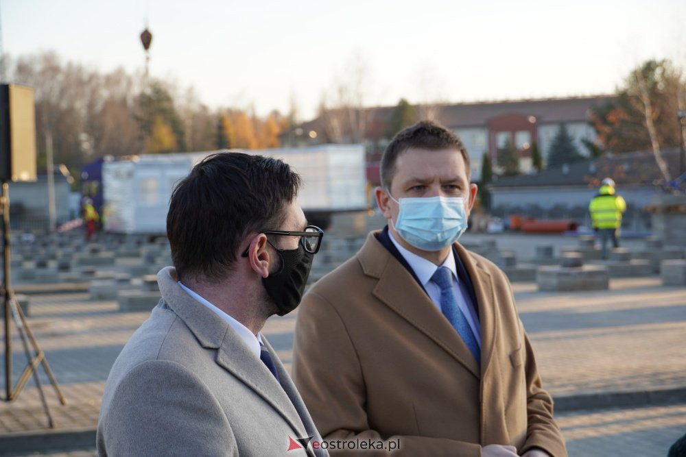 Budowa szpitala tymczasowego w Ostrołęce [25.11.2020] - zdjęcie #107 - eOstroleka.pl
