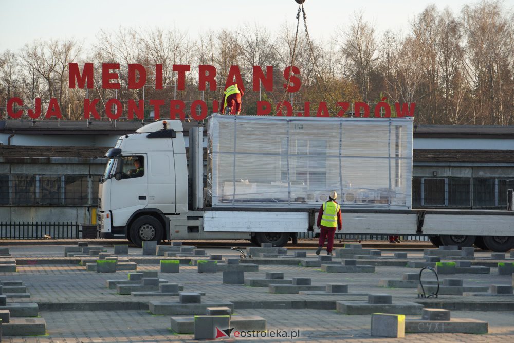 Budowa szpitala tymczasowego w Ostrołęce [25.11.2020] - zdjęcie #15 - eOstroleka.pl