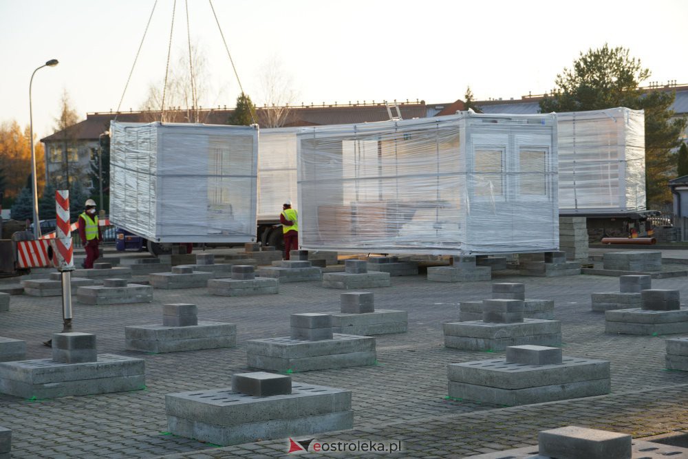 Budowa szpitala tymczasowego w Ostrołęce [25.11.2020] - zdjęcie #5 - eOstroleka.pl