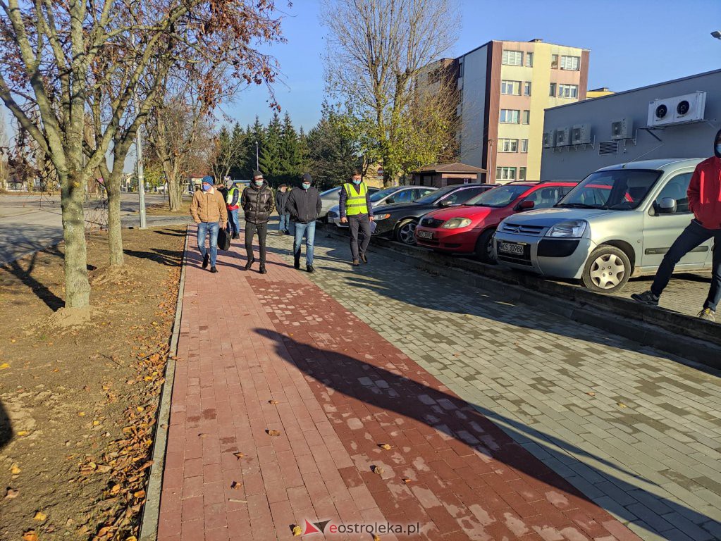 Odbiór chodnik przy ulicy Sienkiewicza - zdjęcie #8 - eOstroleka.pl
