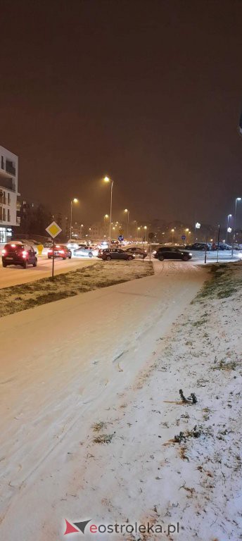 Trudne warunki na drogach [10.12.2020] - zdjęcie #7 - eOstroleka.pl