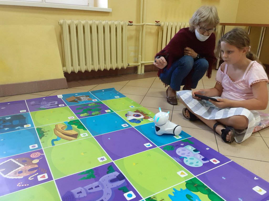 	Podsumowanie projektu „Akademia Małego Programisty” w Miejskiej Bibliotece Publicznej - zdjęcie #3 - eOstroleka.pl