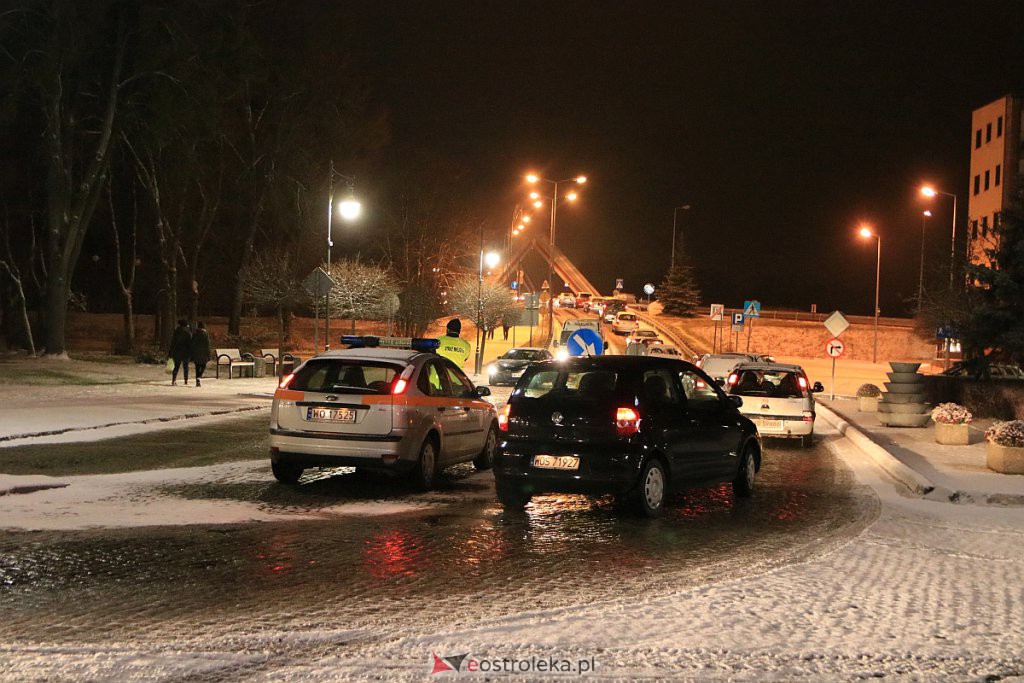 Atak zimy w Ostrołęce [10.12.2020] - zdjęcie #45 - eOstroleka.pl