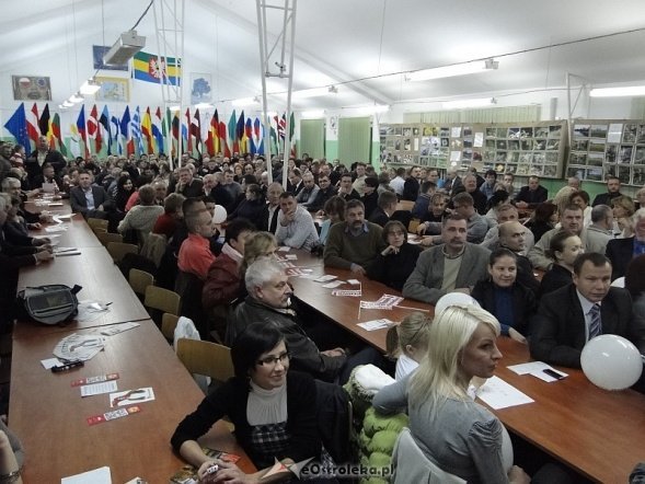 Debata prezydencka (16.11.2010) - zdjęcie #3 - eOstroleka.pl