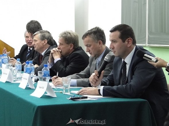 Debata prezydencka (16.11.2010) - zdjęcie #12 - eOstroleka.pl