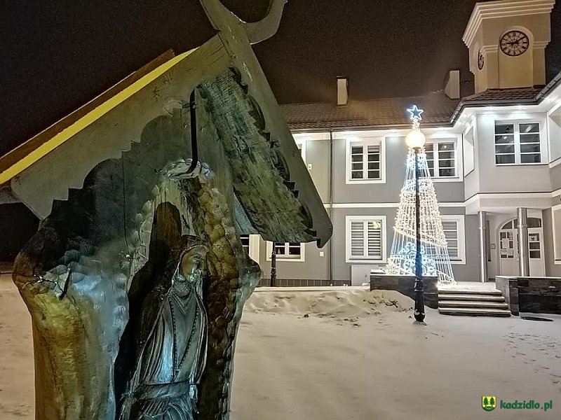 Zgadnijcie, która miejscowość tak lśni świątecznym blaskiem [12.12.2020] - zdjęcie #4 - eOstroleka.pl