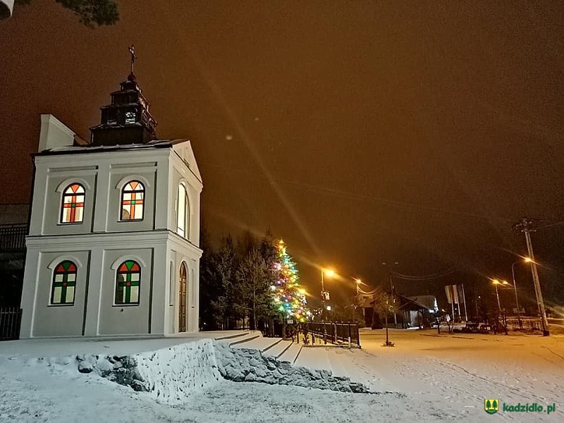 Zgadnijcie, która miejscowość tak lśni świątecznym blaskiem [12.12.2020] - zdjęcie #19 - eOstroleka.pl