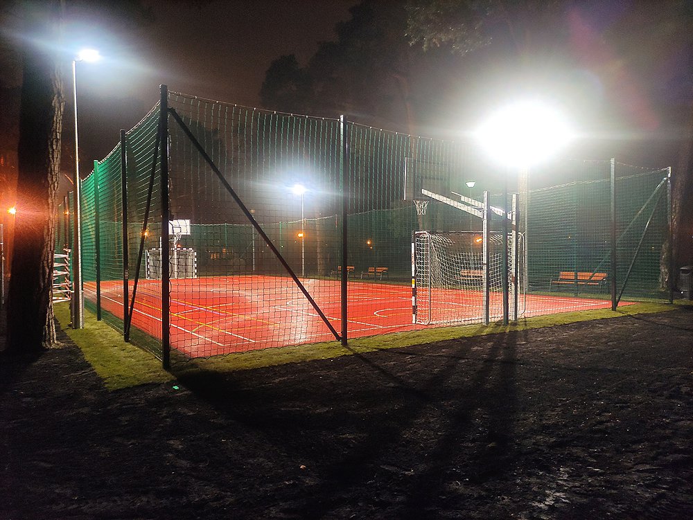 Nowe boisko sportowe w Parku Miejskim [18.12.2020] - zdjęcie #2 - eOstroleka.pl