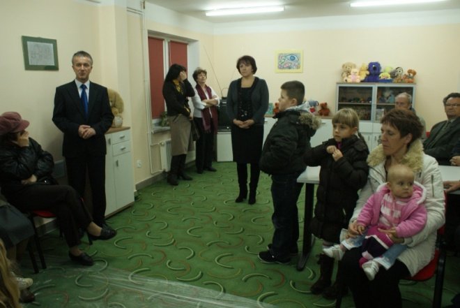 Nowa świetlica na Sienkiewicza (17.11.2010) - zdjęcie #9 - eOstroleka.pl