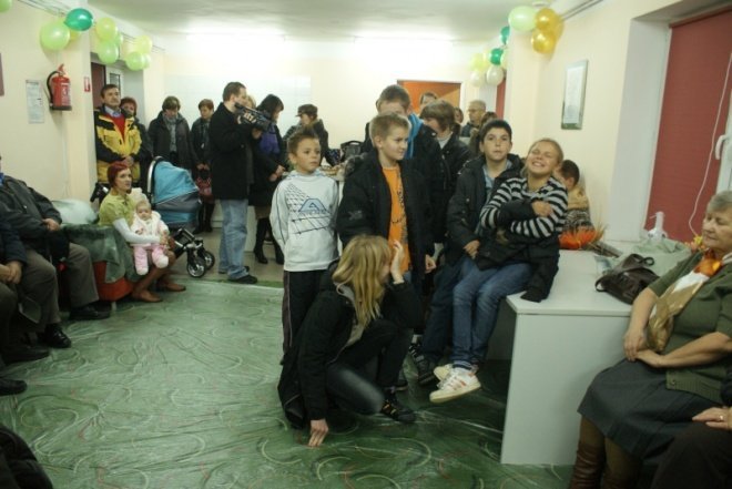 Nowa świetlica na Sienkiewicza (17.11.2010) - zdjęcie #4 - eOstroleka.pl