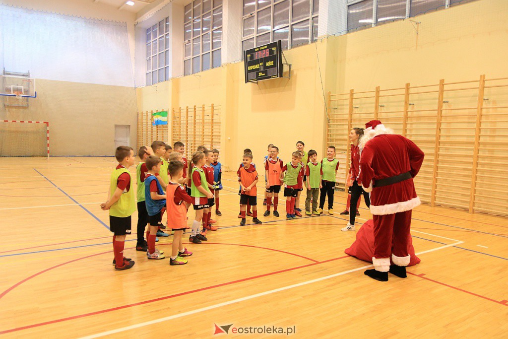 Trening APN-u zakończony świąteczną niespodzianką [23.12.2020] - zdjęcie #57 - eOstroleka.pl