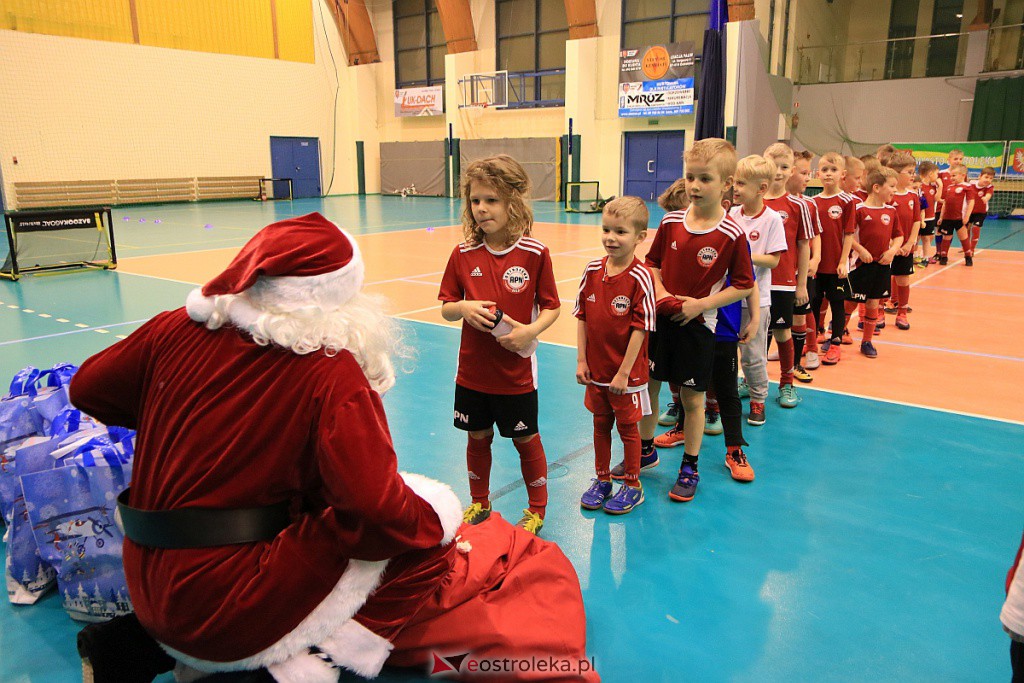 Trening APN-u zakończony świąteczną niespodzianką [23.12.2020] - zdjęcie #29 - eOstroleka.pl