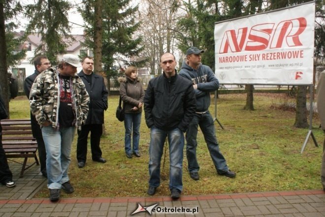 Dzień otwarty w WKU w Ostrołęce (18.11.2010) - zdjęcie #40 - eOstroleka.pl