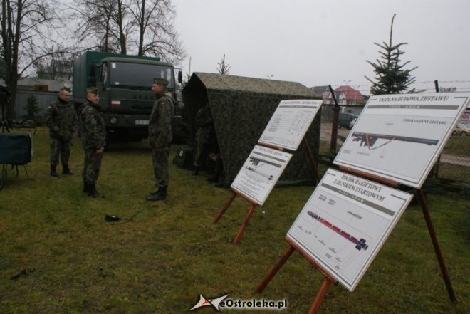 Dzień otwarty w WKU w Ostrołęce (18.11.2010) - zdjęcie #19 - eOstroleka.pl