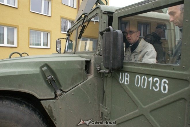 Dzień otwarty w WKU w Ostrołęce (18.11.2010) - zdjęcie #15 - eOstroleka.pl