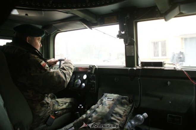 Dzień otwarty w WKU w Ostrołęce (18.11.2010) - zdjęcie #3 - eOstroleka.pl