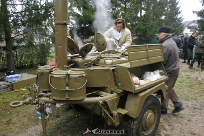 Dzień otwarty w WKU w Ostrołęce (18.11.2010) - zdjęcie #2 - eOstroleka.pl