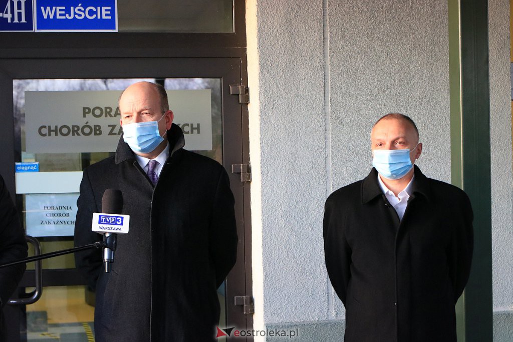 W Ostrołęce ruszyły szczepienia na koronawirusa [27.12.2020] - zdjęcie #5 - eOstroleka.pl