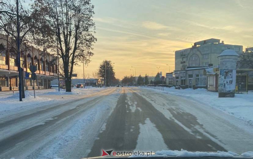 Kierowcy o drogowcach z Ostrołęki: „Znów zaspali, a teraz jeżdżą bez celu” [17.01.2021] - zdjęcie #8 - eOstroleka.pl