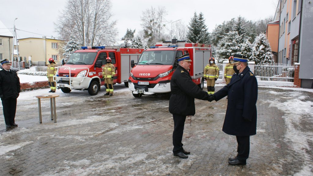 Ostrołęccy strażacy dostali prezent od lokalnych samorządów [04.02.2021] - zdjęcie #5 - eOstroleka.pl