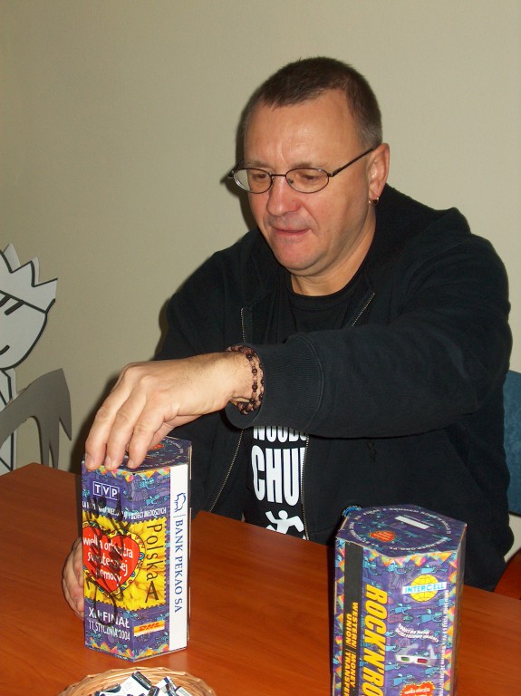 Jurek Owsiak - wizyta w Intercell Ostrołęka 2003 - zdjęcie #5 - eOstroleka.pl