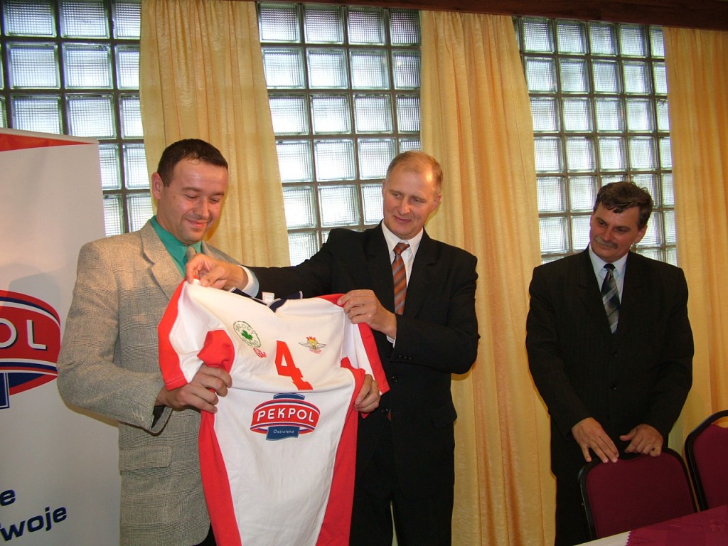 Pekpol sponsorem siatkówki [7.10.2005] - zdjęcie #20 - eOstroleka.pl