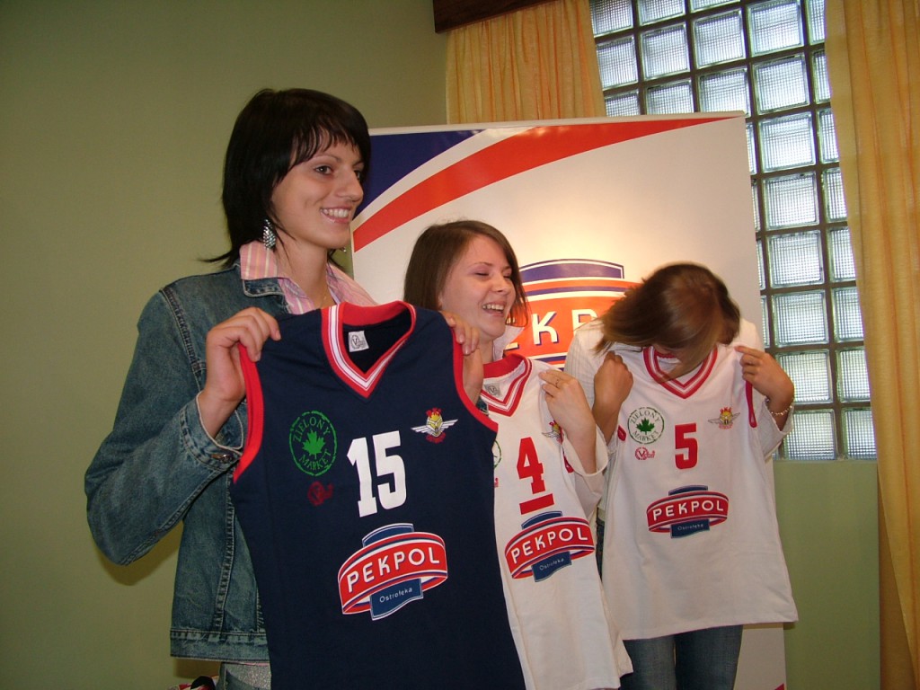 Pekpol sponsorem siatkówki [7.10.2005] - zdjęcie #22 - eOstroleka.pl