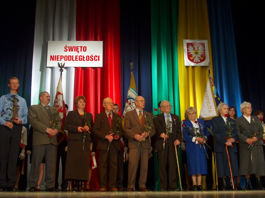 Święto Niepodległości 2005 - zdjęcie #8 - eOstroleka.pl
