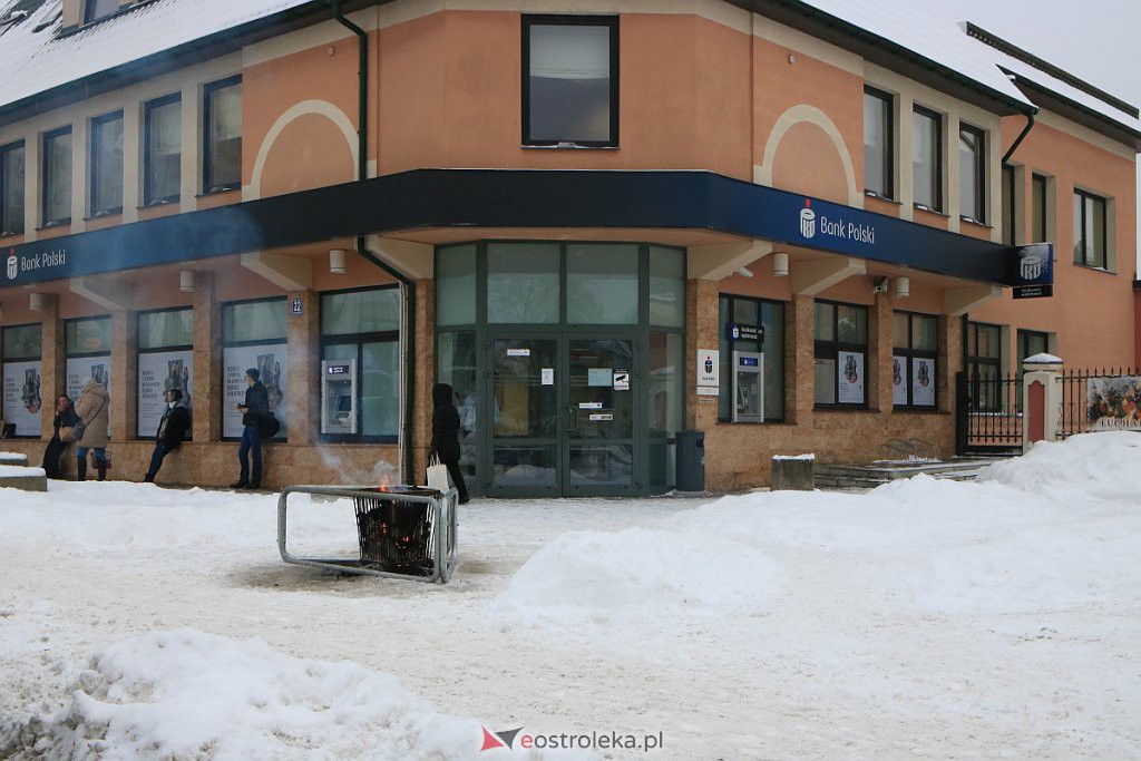 Koksowniki w centrum Ostrołęki [10.02.2021] - zdjęcie #1 - eOstroleka.pl