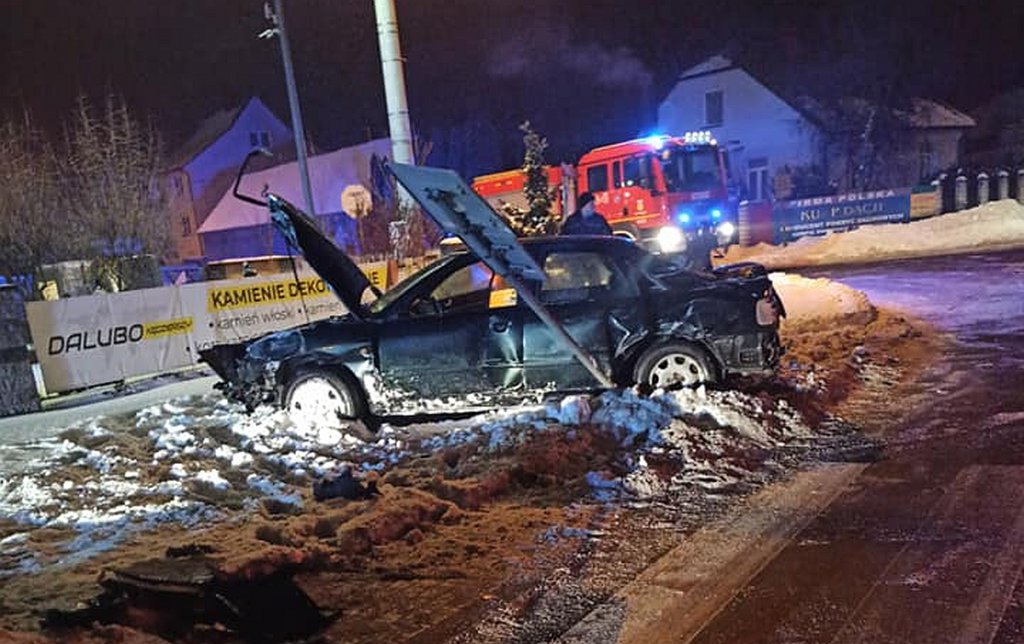 Wypadek w Zamościu [16.02.2021] - zdjęcie #1 - eOstroleka.pl