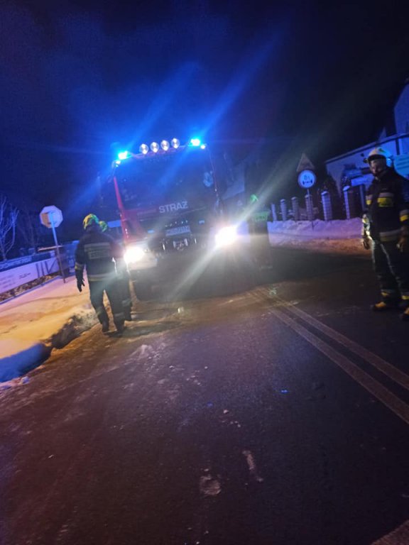 Wypadek w Zamościu [16.02.2021] - zdjęcie #1 - eOstroleka.pl