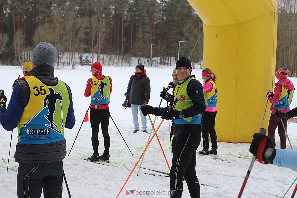 Charytatywny bieg narciarski w Przystani [20.02.2021] - zdjęcie #20 - eOstroleka.pl