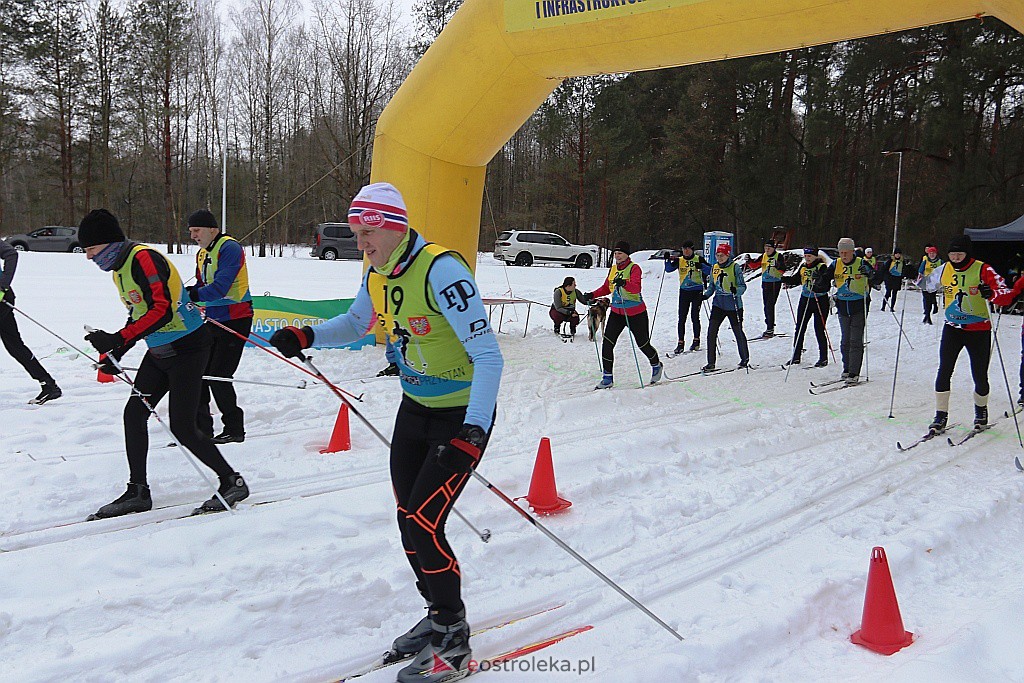 Charytatywny bieg narciarski w Przystani [20.02.2021] - zdjęcie #46 - eOstroleka.pl