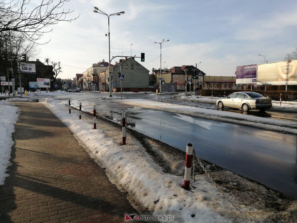 Roztopy w Ostrołęce. Śnieg znika w błyskawicznym tempie [21.02.2021] - zdjęcie #13 - eOstroleka.pl